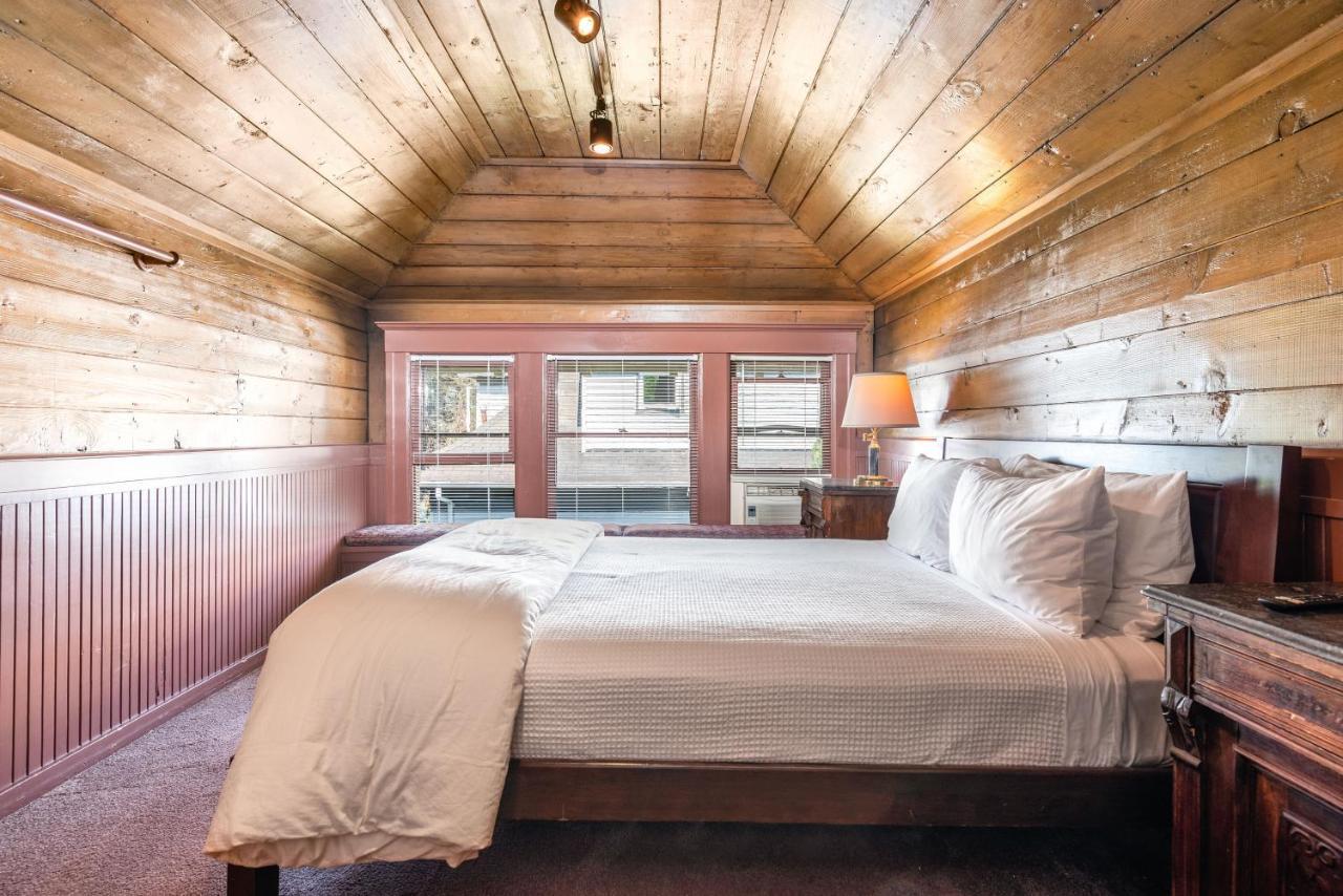 Seattle Gaslight Inn ภายนอก รูปภาพ