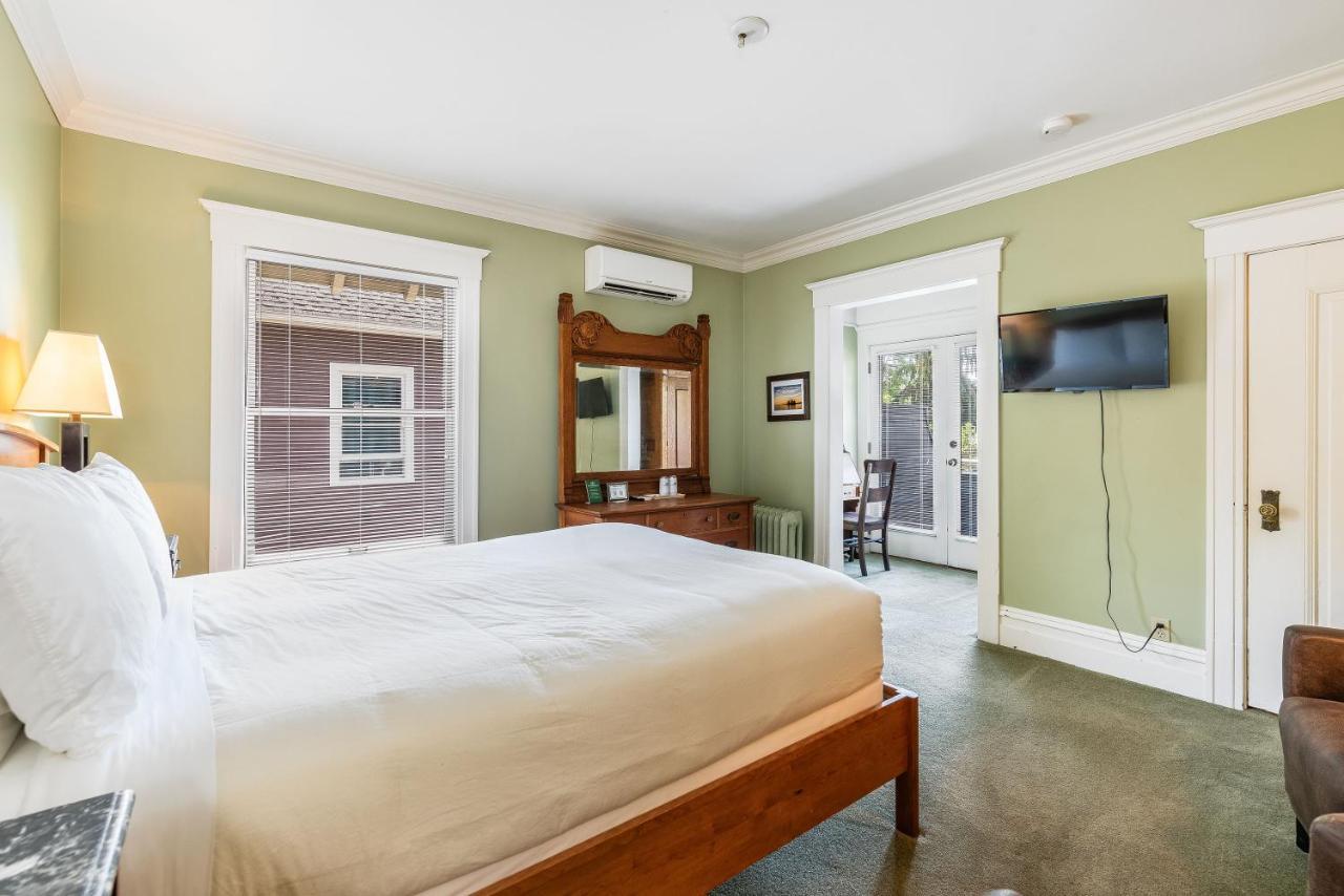 Seattle Gaslight Inn ภายนอก รูปภาพ