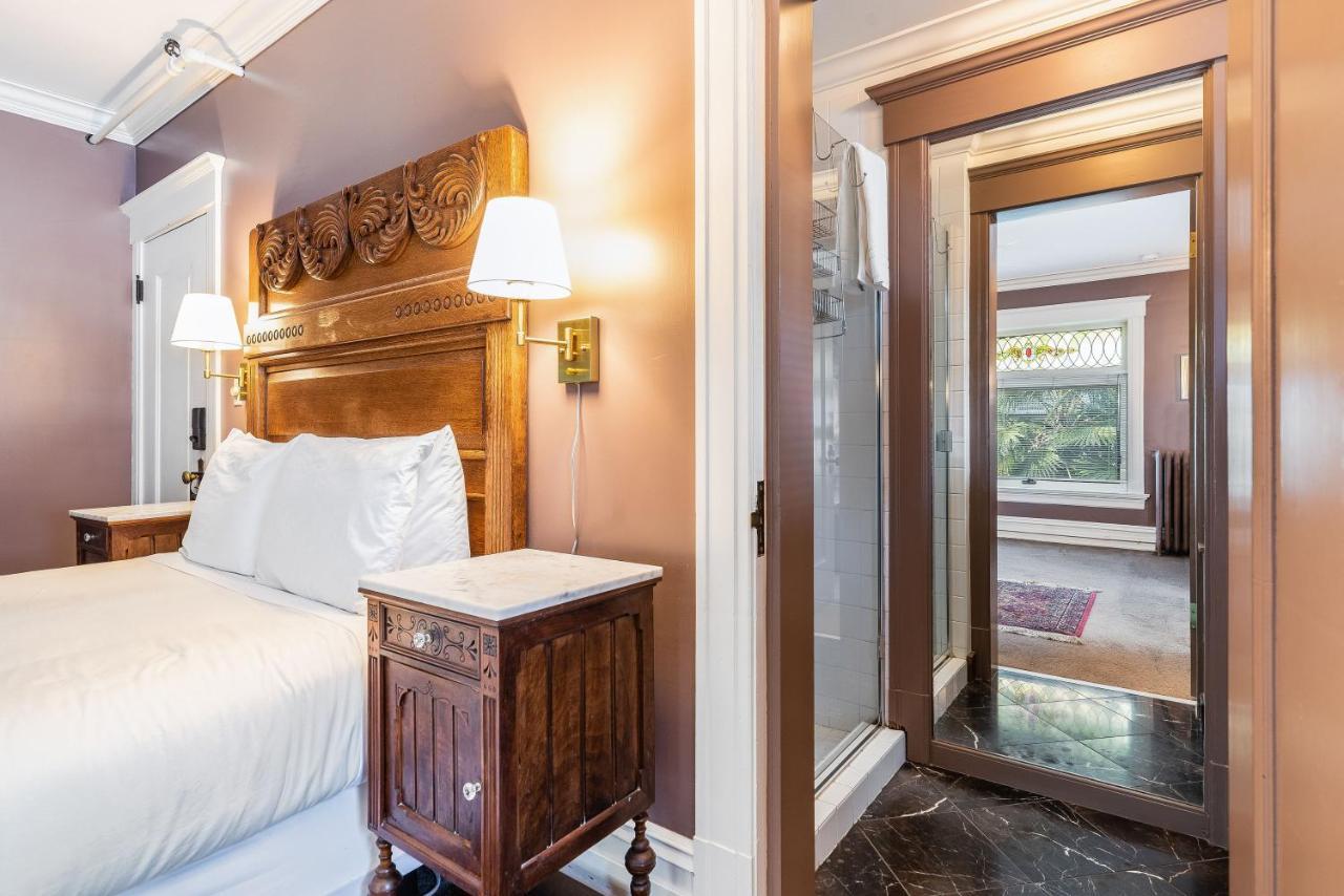 Seattle Gaslight Inn ภายนอก รูปภาพ
