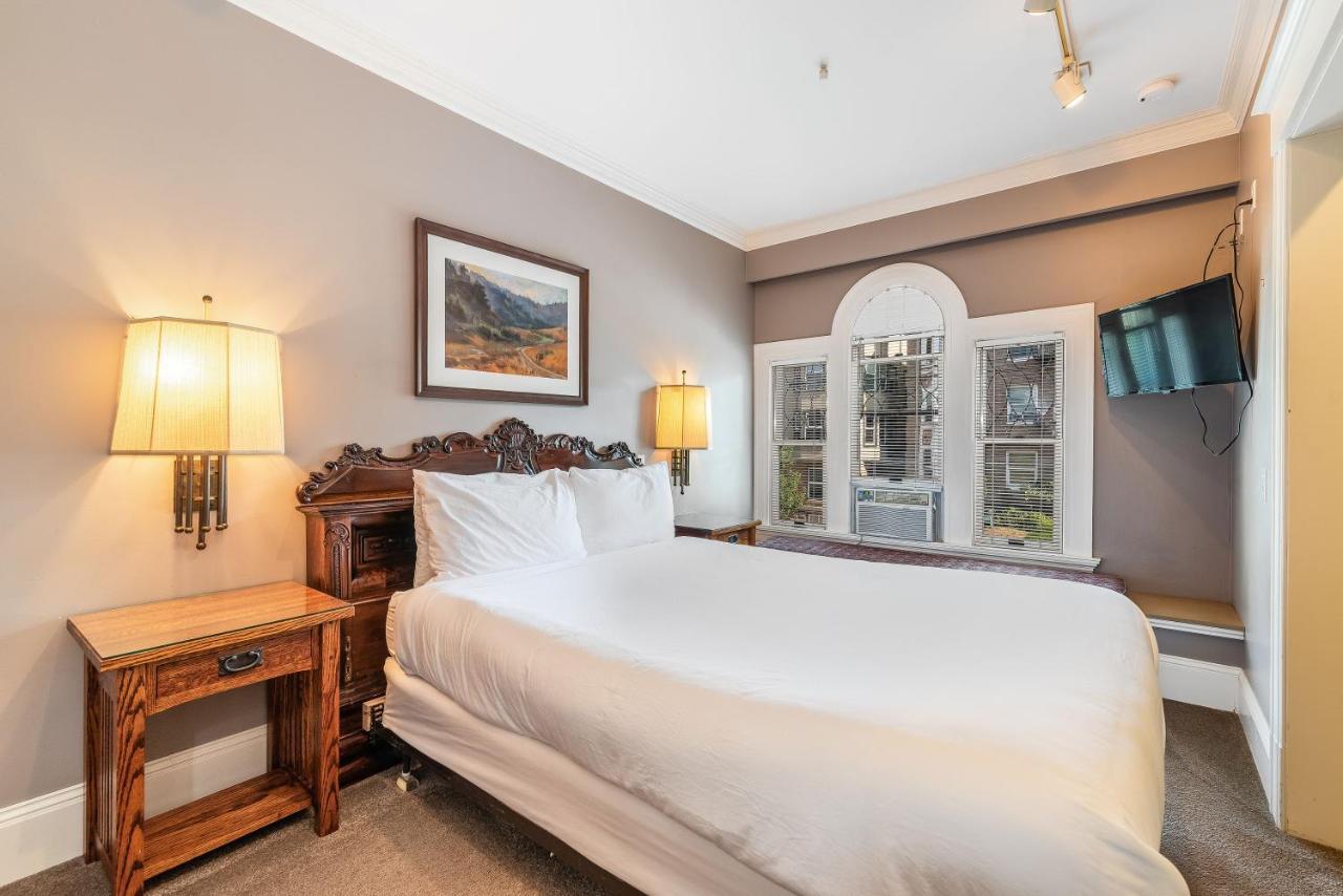 Seattle Gaslight Inn ภายนอก รูปภาพ
